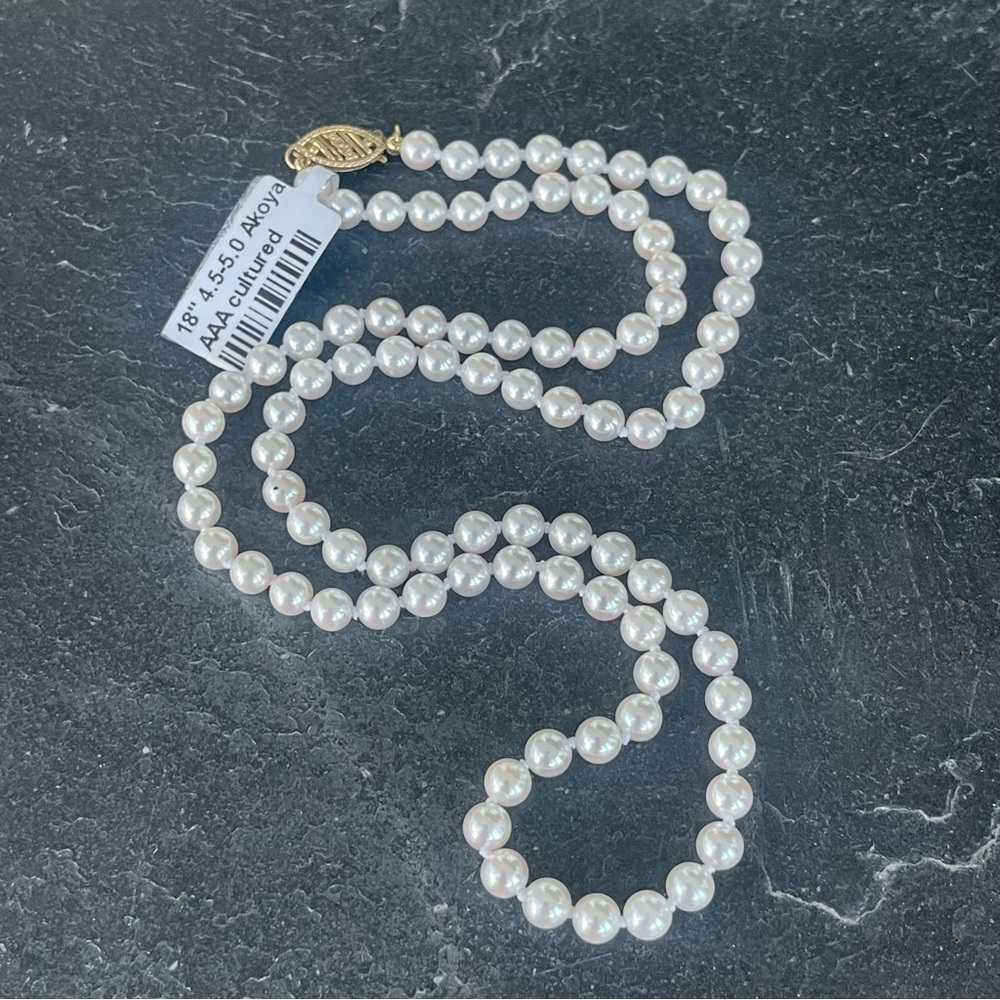 Elegant Akoya Cultured Pinkish White Pearl Necklace 18”